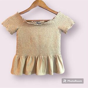 AMERICAN EAGLE Smocked Off The Shoulder Crop Top
